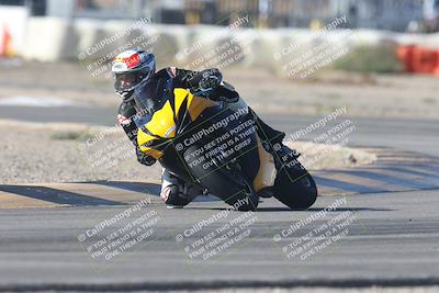 media/Sep-20-2025-Race Pace (Sat) [[d4e1b33f4d]]/Verified/Turn 2 (920am)/